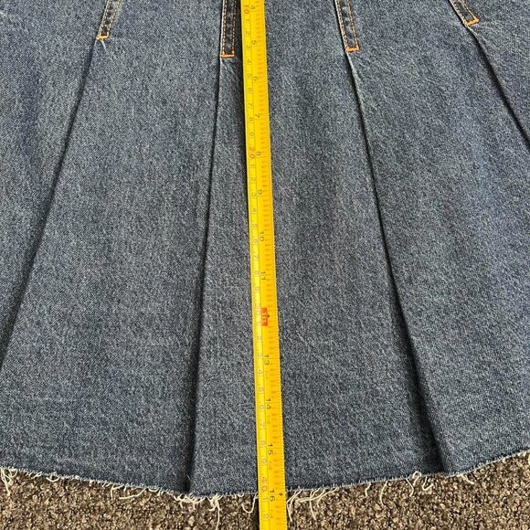 BNWT Vigoss 100% cotton blue denim pleated mini skirt - Picture 5 of 7